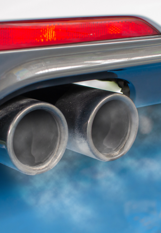 Tubo de escape coche